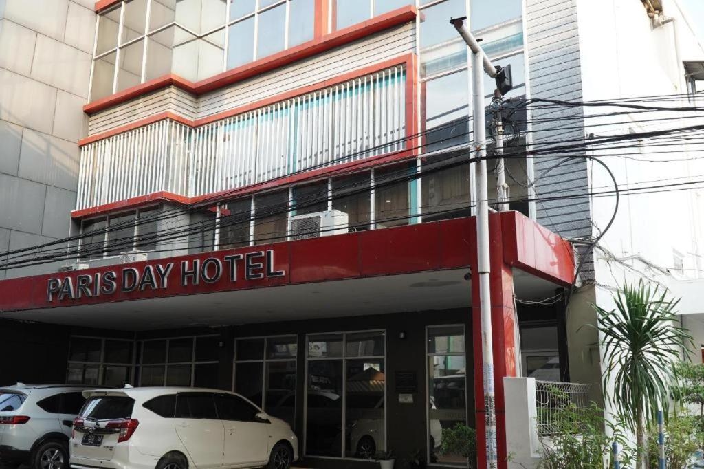 Paris Day Hotel Pamanukan Hilir Bagian luar foto